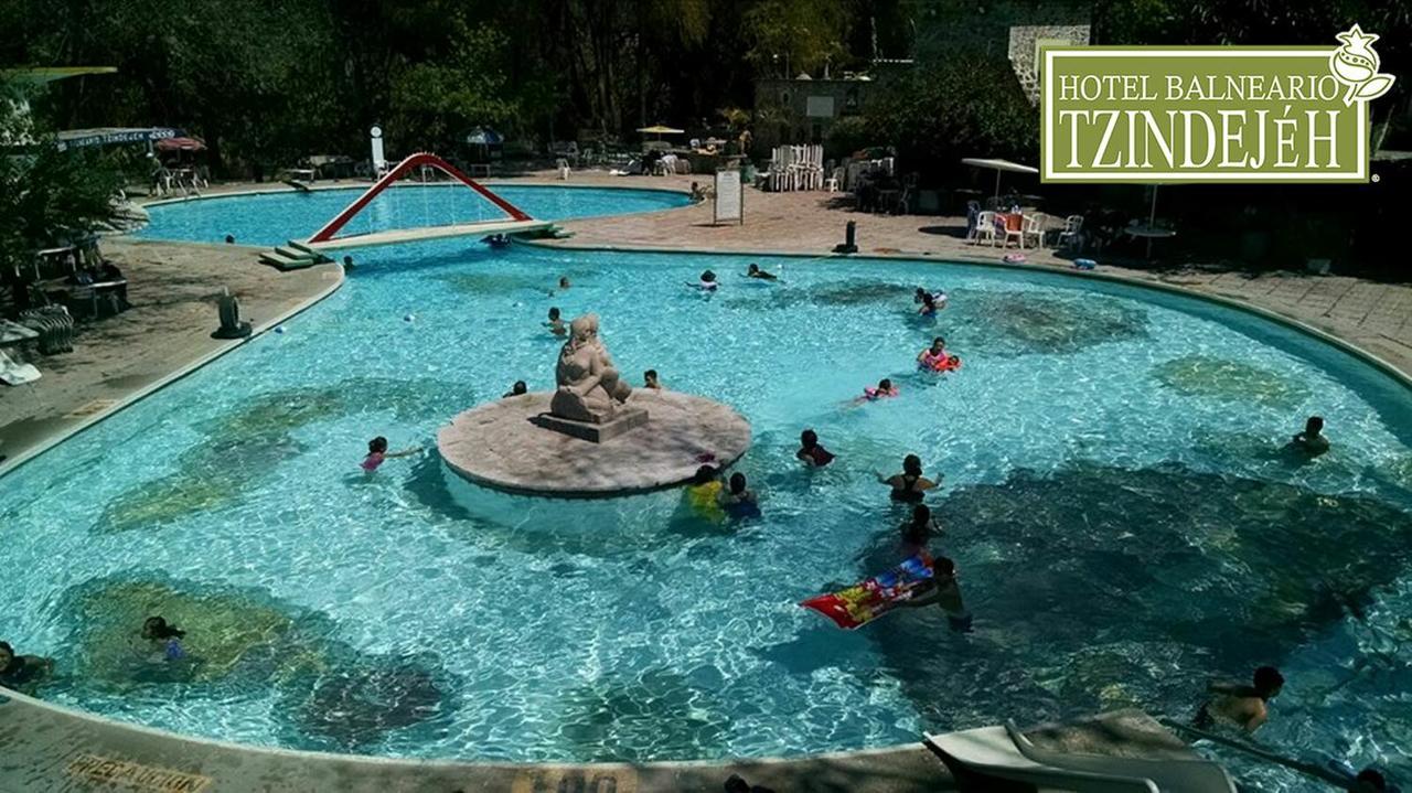 Hotel Balneario Tzindejeh Tasquillo Екстер'єр фото