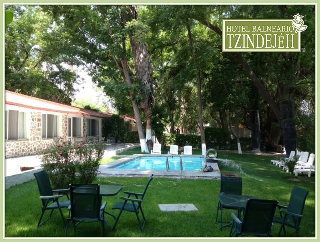 Hotel Balneario Tzindejeh Tasquillo Екстер'єр фото