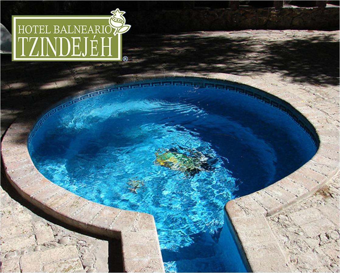 Hotel Balneario Tzindejeh Tasquillo Екстер'єр фото