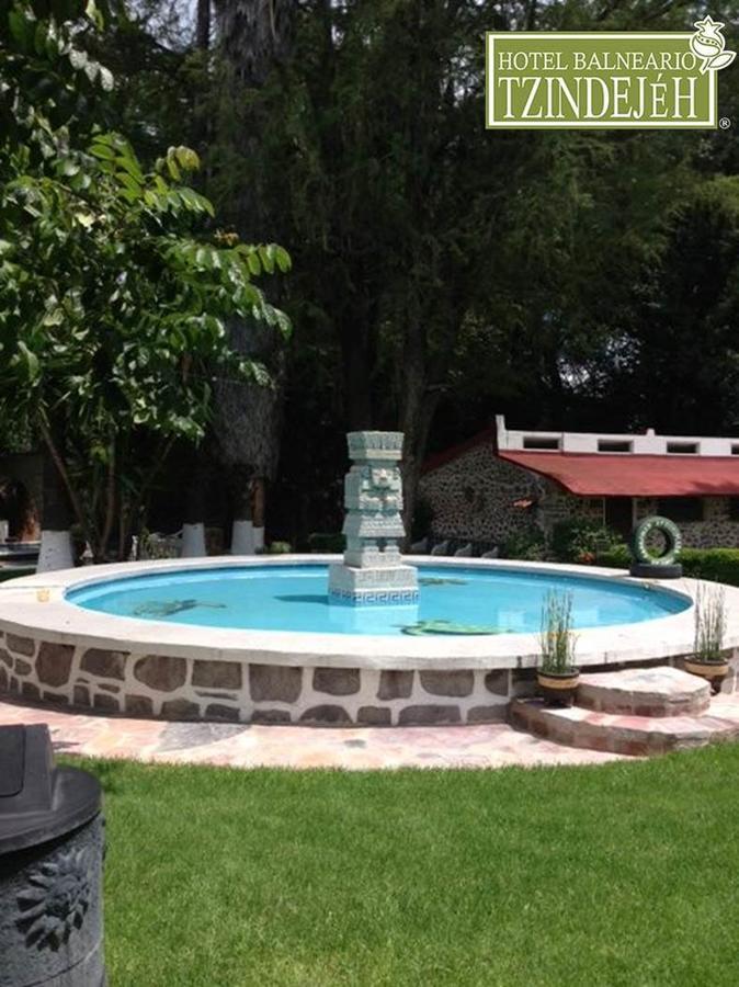 Hotel Balneario Tzindejeh Tasquillo Екстер'єр фото