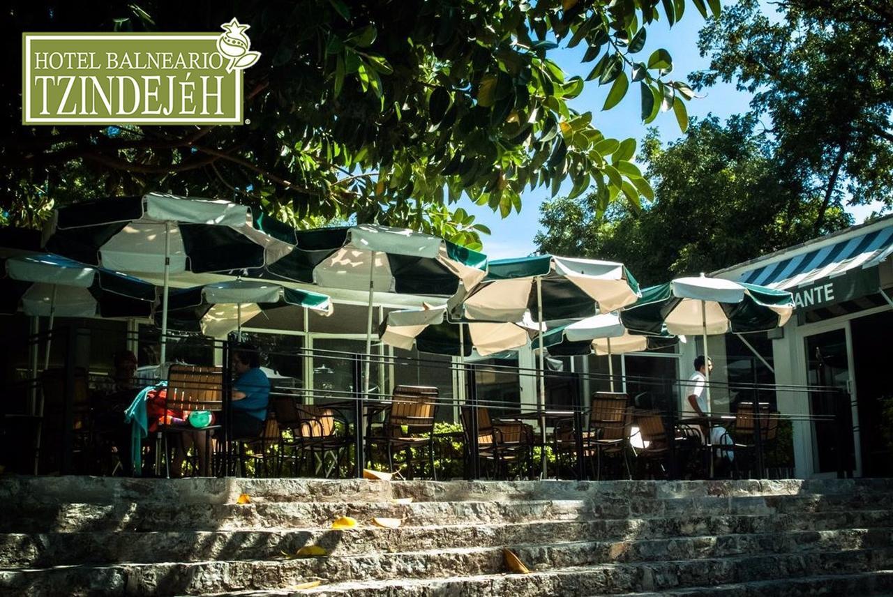 Hotel Balneario Tzindejeh Tasquillo Екстер'єр фото