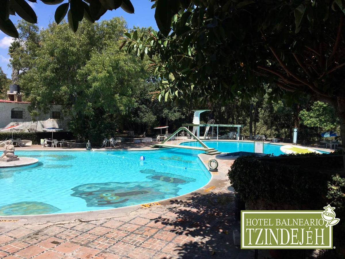 Hotel Balneario Tzindejeh Tasquillo Екстер'єр фото
